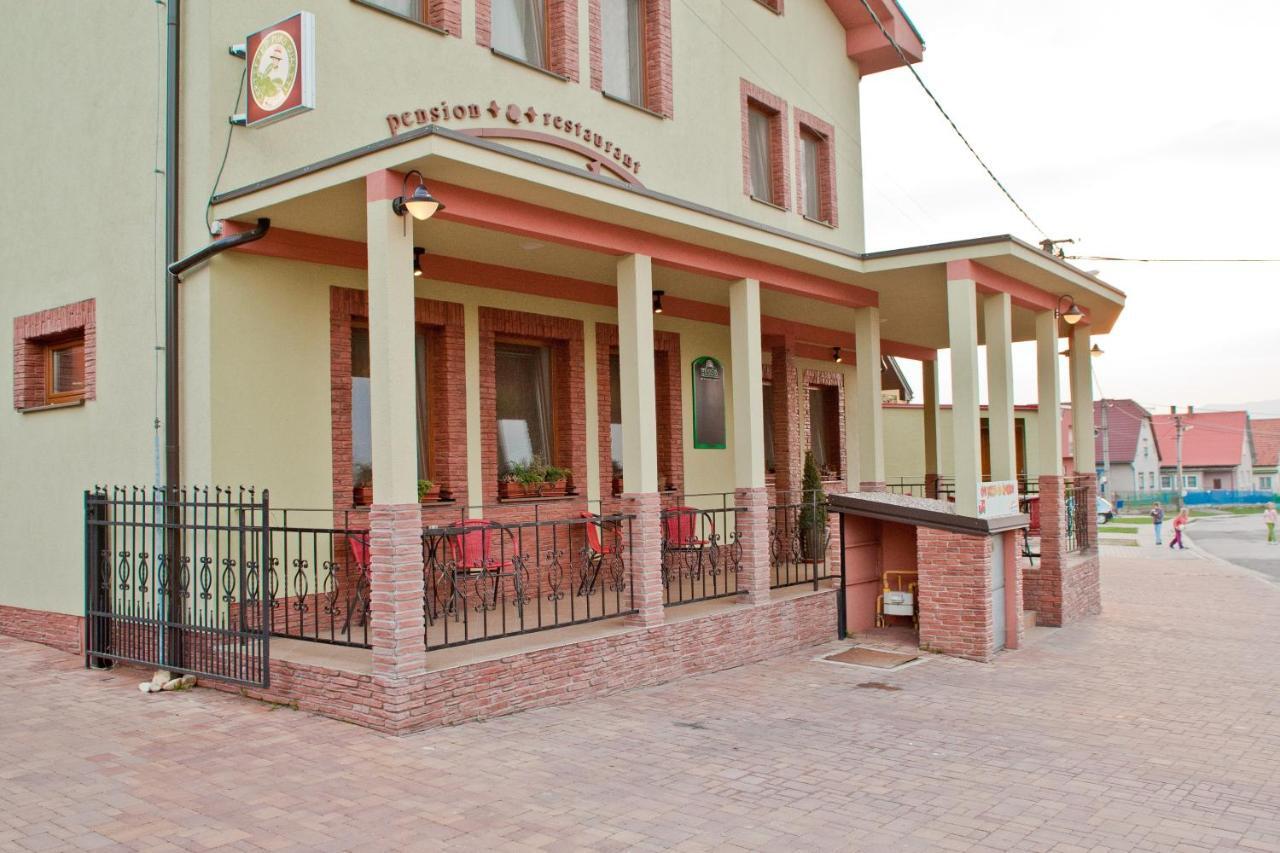 Penzion Kozak B&B Sebedražie Екстериор снимка