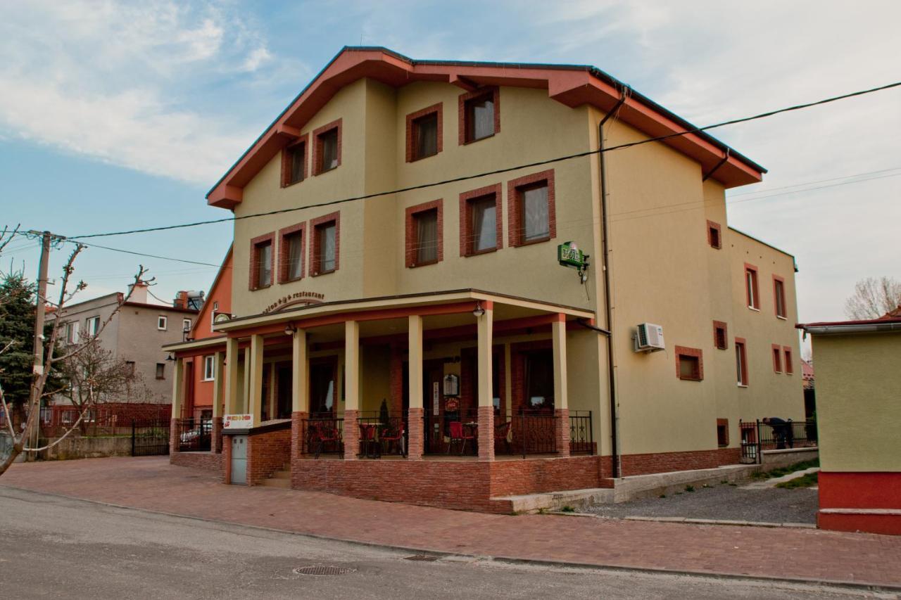 Penzion Kozak B&B Sebedražie Екстериор снимка